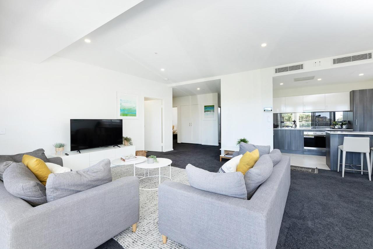 The Cove 303 Forster